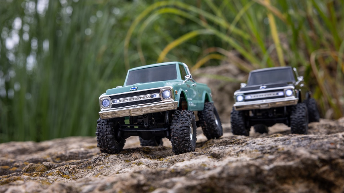 Axial crawler with upgrade parts on a bench